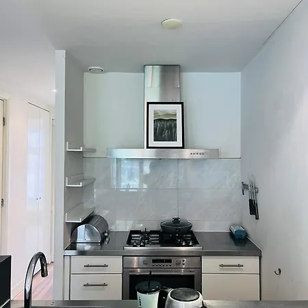 Cozy Museum Area Daire *